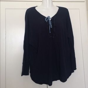 🥰🥰 {Anthro} Paper Locket Henley